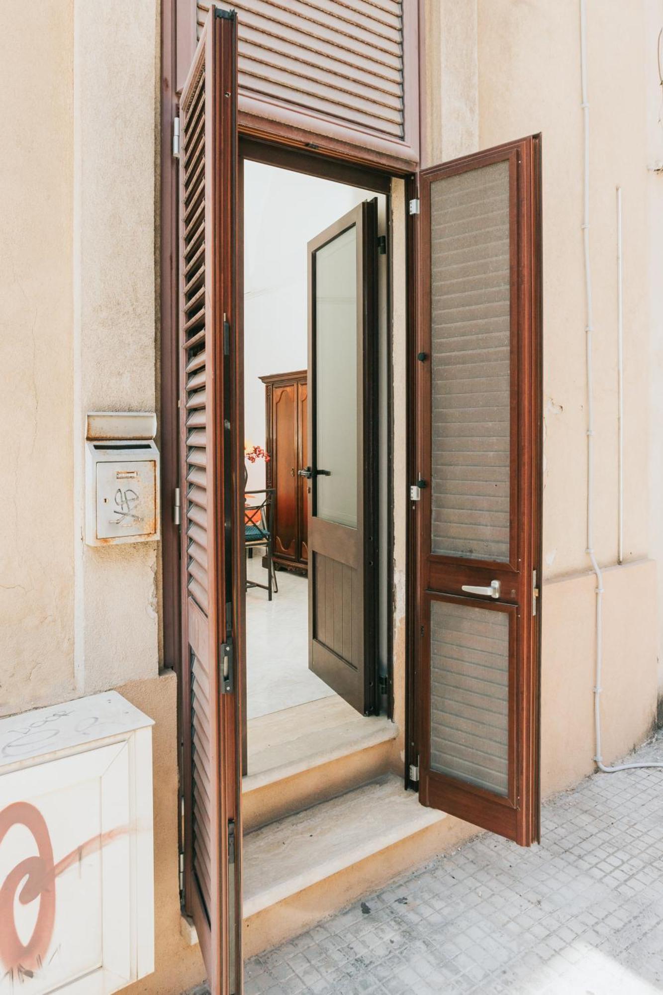 B&B Nuovo Reale - Centro Storico Lecce Bagian luar foto