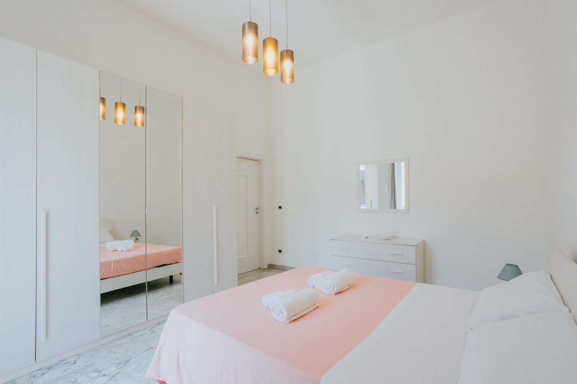 B&B Nuovo Reale - Centro Storico Lecce Bagian luar foto